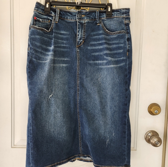 Slink Dresses & Skirts - Slink Jean Skirt